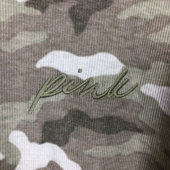PINK VICTORIA’S SECRET LONG SLEEVE TOP CAMOUFLAGE SIZE LARGE - Picture 9 of 12